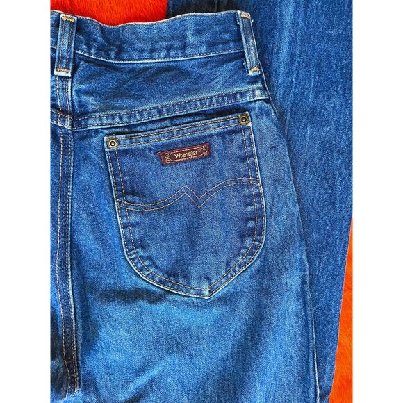 Vintage 70s Wrangler Jeans | High Waist Straight Leg | Mid Blue Wash | Size 25 - Picture 7 of 7